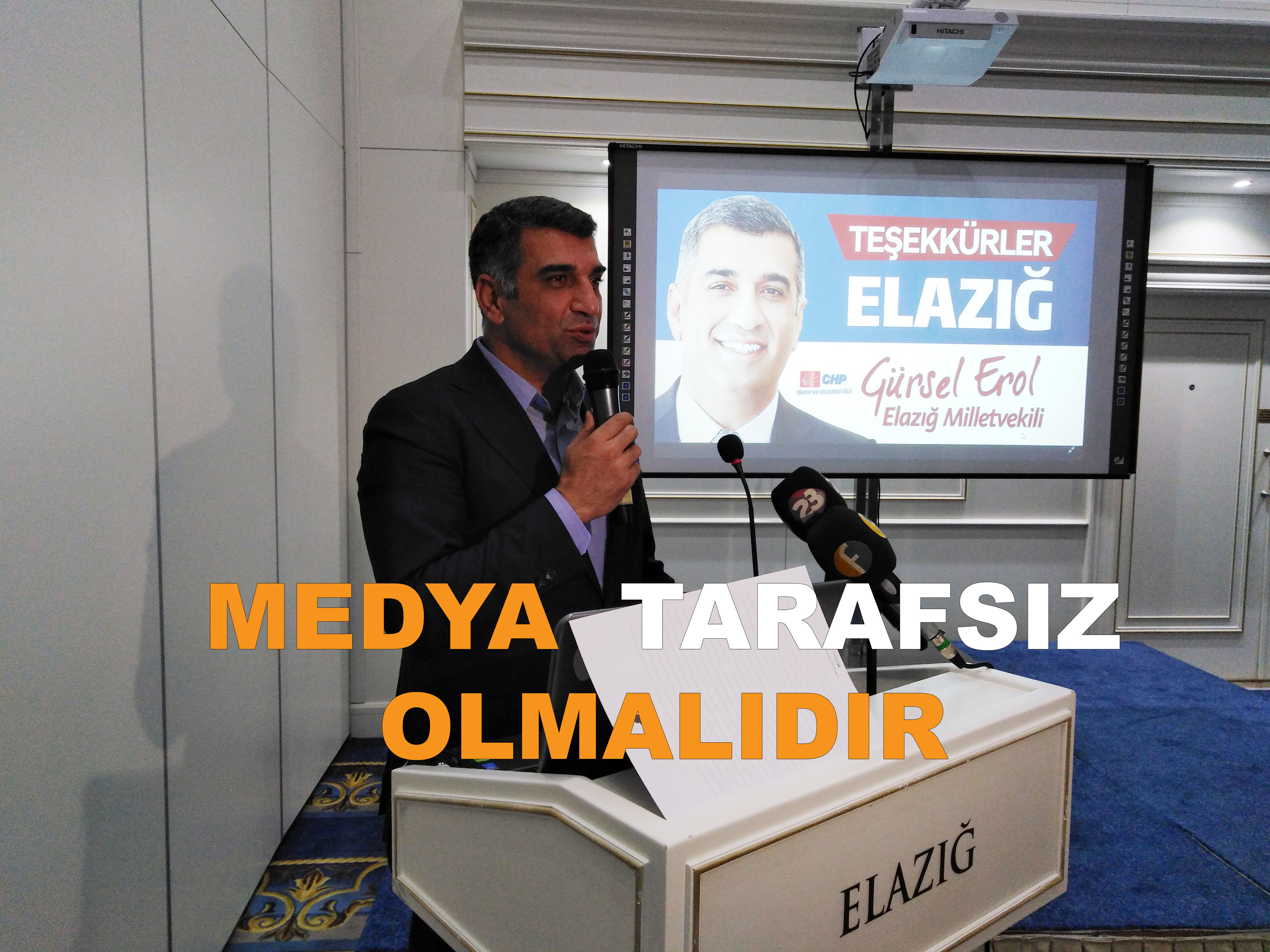 ELEŞTİRİLERİNİZE AÇIĞIZ
