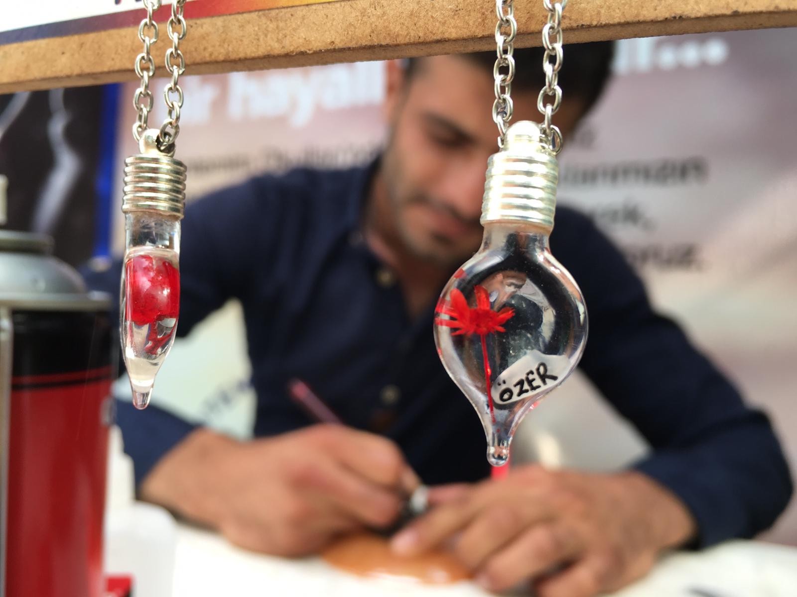 "PİRİNÇ" TANESİ EKMEK KAPISI OLDU