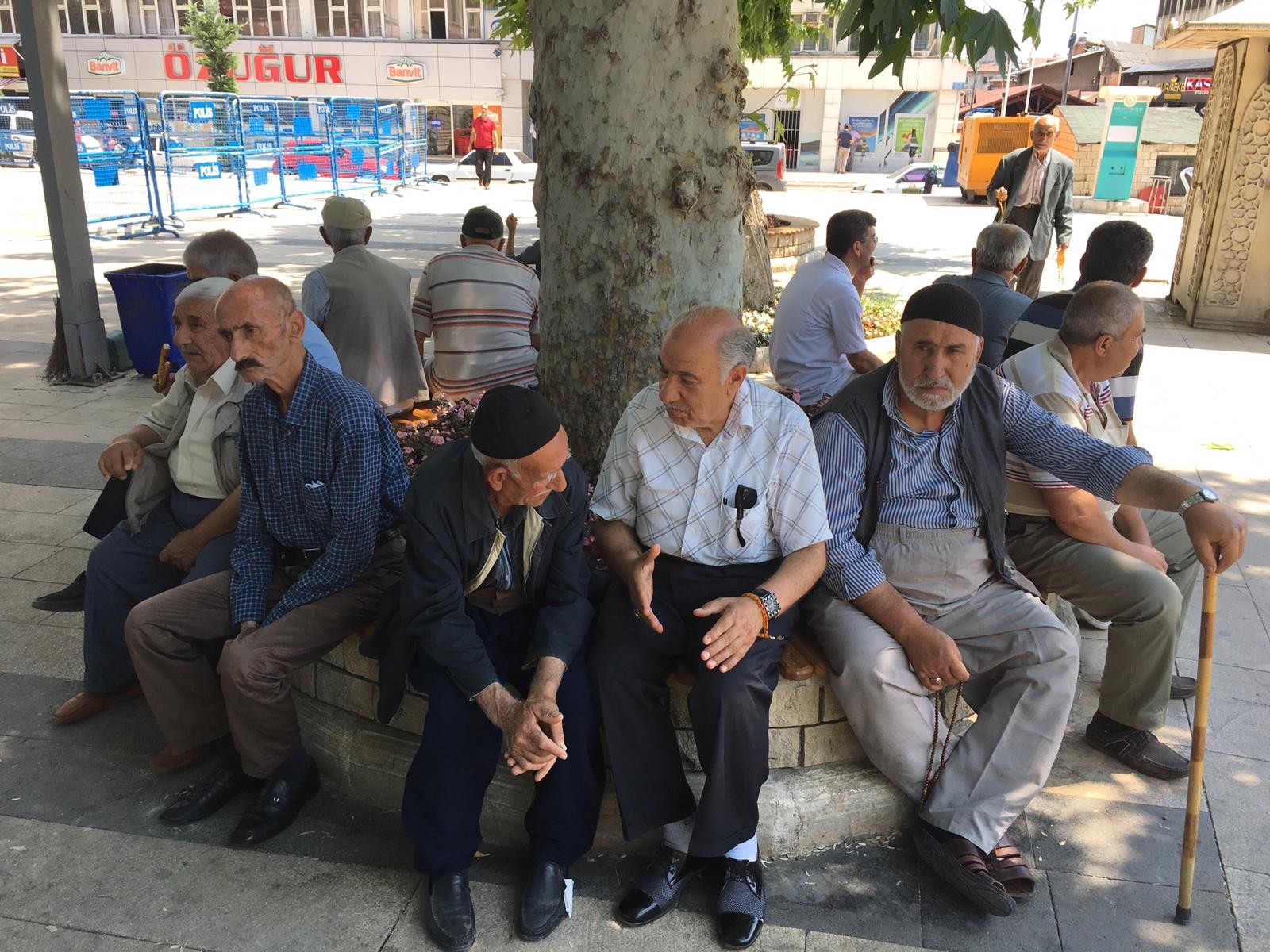 TERMOMETRELER 42 DERECEYİ GÖSTERDİ