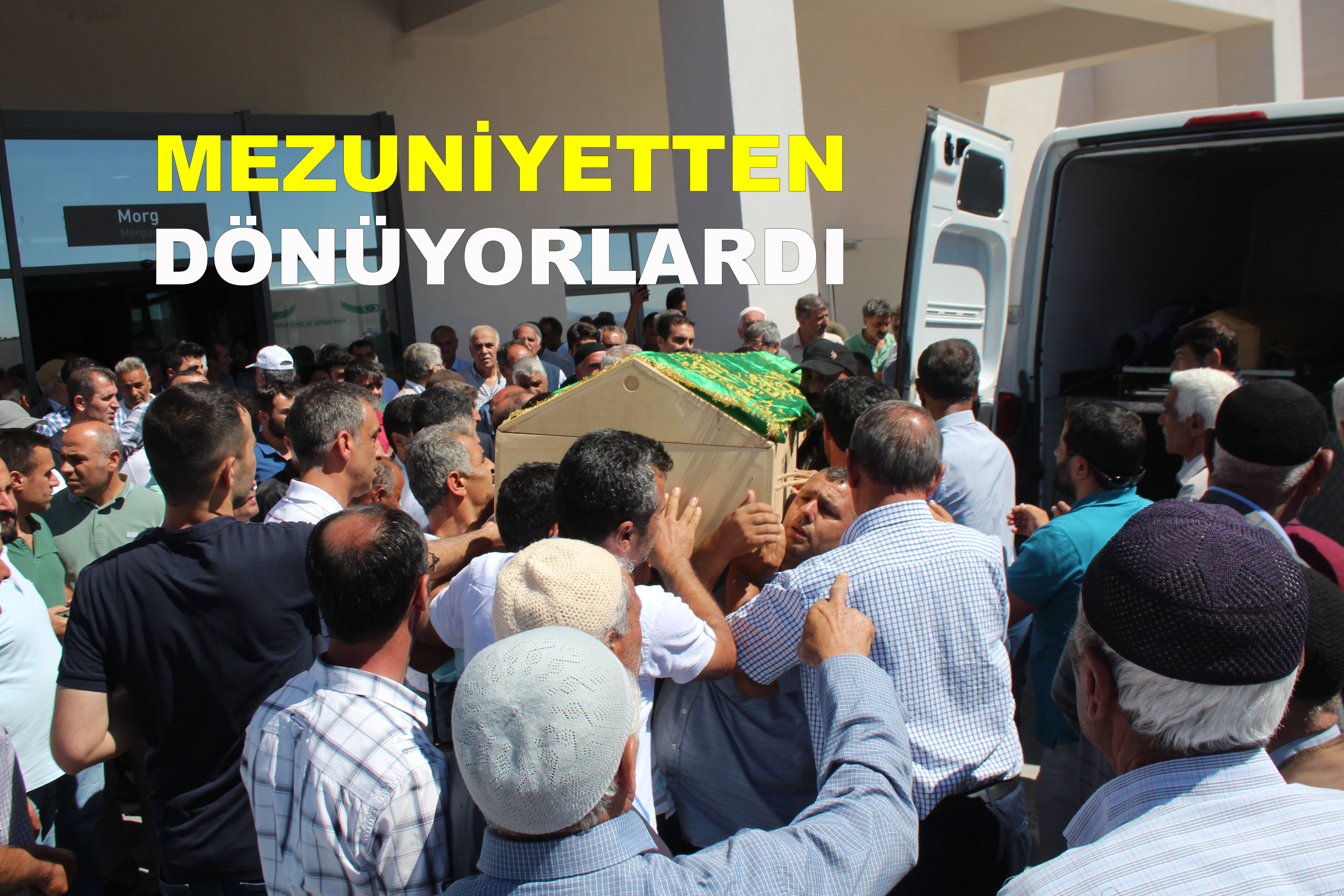 KAZADA ÖLEN AİLEDEN İKİSİ DEFNEDİLDİ