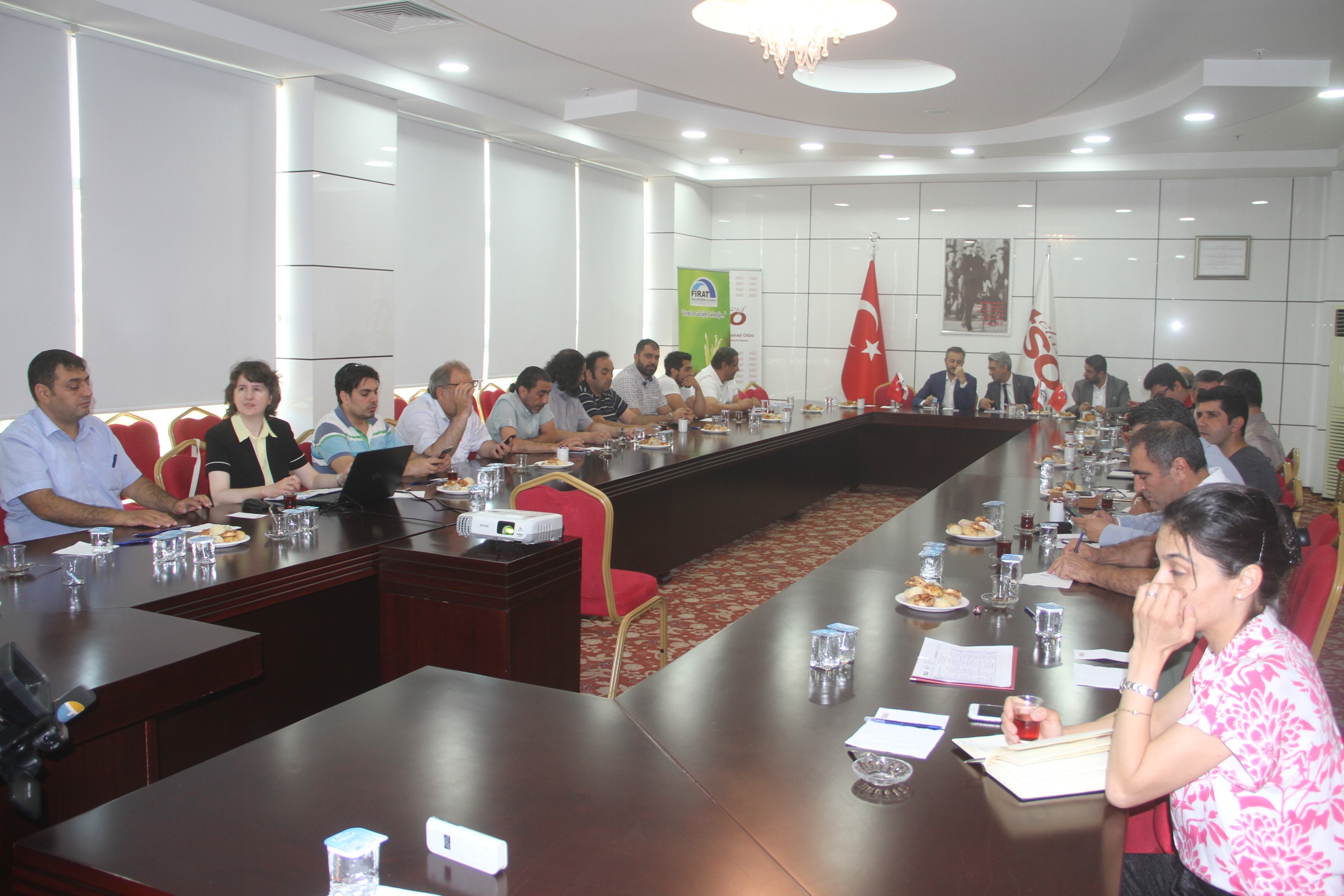 YATIRIMCILARA KÖRFEZDEKİ ÜLKELER TANITILDI