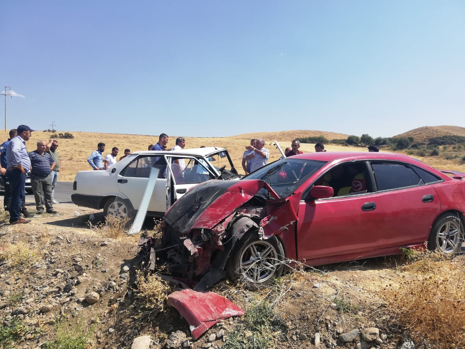 TRAFİK KAZASINDA 5 KİŞİ YARALANDI