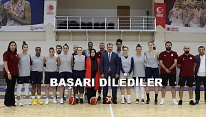 VALİ KALDIRIM VE EŞİ PERİLERİ ZİYARET ETTİ