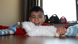 900 GRAM DOĞDU, ŞİMDİ 5 YAŞINDA