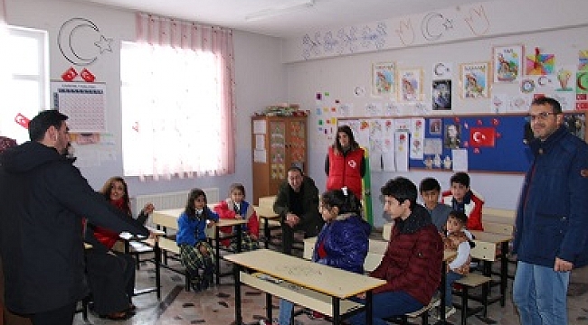 DEPREMZADELERE PSİKOLOJİK DESTEK