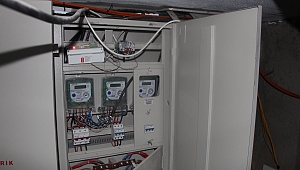 ELEKTRİK NEDENİYLE 30 AİLE MAĞDUR OLDU