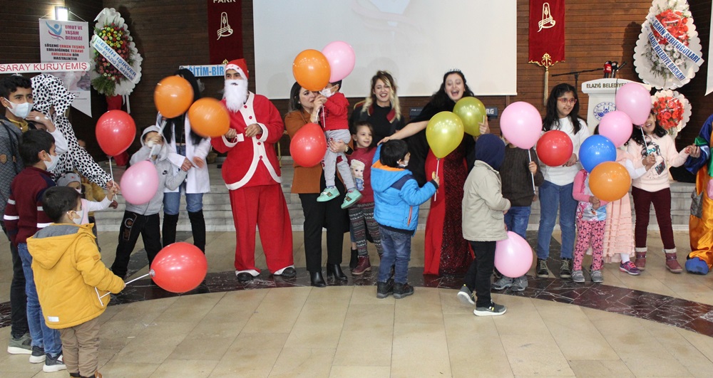 LÖSEMİLİ ÇOCUKLAR GÖNÜLLERİNCE EĞLENDİ