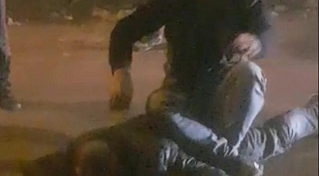 POLİS GELENE KADAR HIRSIZIN ÜZERİNDE OTURDU