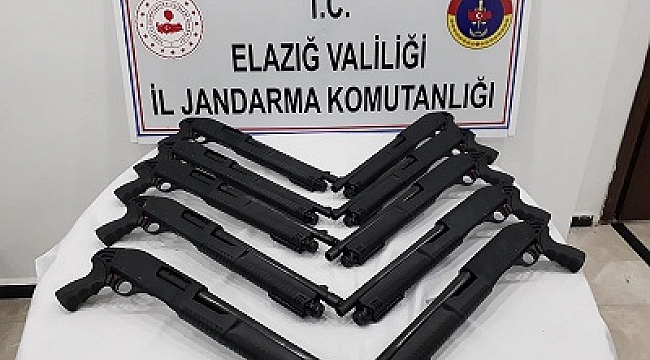 RUHSATI VE SERİ NUMARASI OLMAYAN TÜFEKLER ELE GEÇİRİLDİ