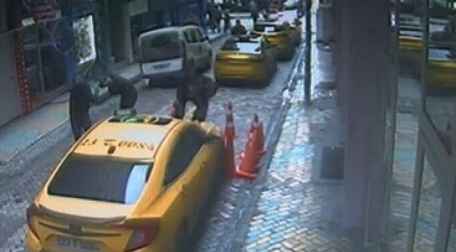 TABELA ASARKEN ARACIN ÜZERİNE ÜŞTÜ