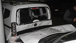 ZİNCİRLEME KAZADA 4 KİŞİ YARALANDI