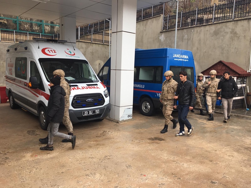 31 KAÇAK GÖÇMEN YAKALANDI