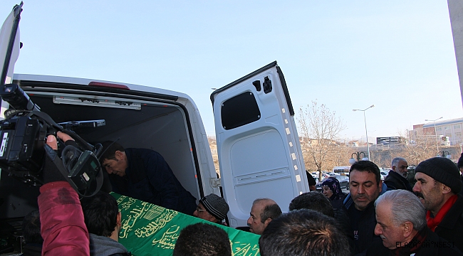 KENDİNİ ÇOCUKLARI İÇİN SİPER EDEREK CAN VEREN ASLAN CENKİZ SON YOLCULUĞUNA UĞURLANDI