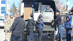 ASKERİ KAMYONETLER DEVREYE GİRDİ