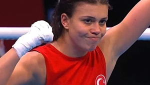 BOKSÖR AYCAN GÜLDAĞI, LONDRA'DA SON 16'YA YÜKSELDİ