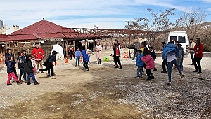 ELAZIĞ'DA ÇOCUKLARA DOĞAL TERAPİ