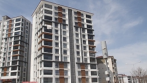 Bir apartman karantinaya alındı