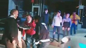 Kavgaya giderken sürprizle karşılaştılar