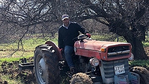 Yaş sınırına takılan köylüsünün tarlasını sürüp, ekimini yaptı