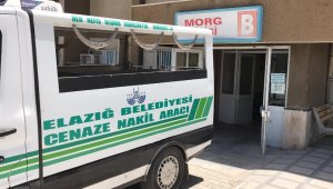 Minik Yüsra, parkta oynarken bayıldı hastanede hayatını kaybetti