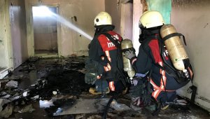 Elazığ'da itfaiyeciler, haftada 160 yangına müdahale ediyor