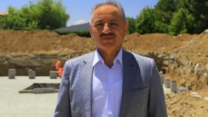 Elazığ'da deprem sonrası yıkılan okulların yerine 500 derslik
