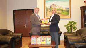 Müşteki istedi, şüpheli kitap bağışı ile cezadan kurtuldu
