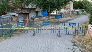 Elazığ'da bir sokak ve köy karantinaya alındı