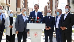 Bakan Kurum: Elazığ ve Malatya'da yapılan işlerin mali tutarı yaklaşık 7 milyar lirayı buluyor