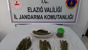 Elazığ'da uyuşturucu taciri yakalandı, 5 kilo esrar ele geçirildi
