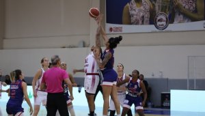 Kadınlar Basketbol Süper Ligi: B. Elazığ İl Özel İdare: 68 - Büyükşehir Belediyesi Adana Basketbol: 56