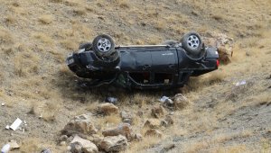 Elazığ'da araç şarampole uçtu: 1 yaralı