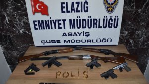 Elazığ'da aranan 40 kişi tutuklandı