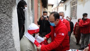 Vali Erkaya Yırık'tan mahalle ziyareti