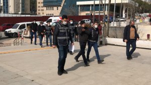 Elazığ'da aranan 3 şüpheli yakalanıp tutuklandı
