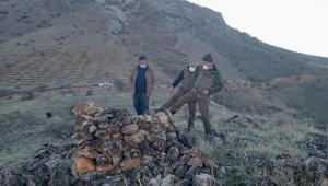 Elazığ'da kaçak avda kullanılan meterisler yıkıldı