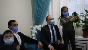 Küçük Hiranur'a 'Vali Amca'dan sürpriz ziyaret
