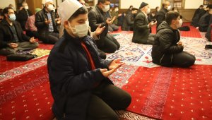 Miraç Kandili'nde eller semaya açıldı