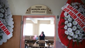 Üç makineye bağlı tek parmağı ile 3 kitap çıkaran Nurçin adına kütüphane açıldı