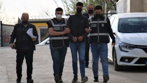 18 yaşındaki Emine'nin katili, adliyeye sevk edildi