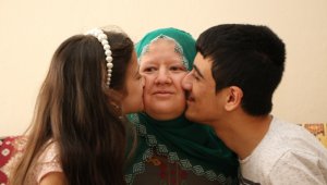 Özel çocuklarına devletin desteğiyle hem anne, hem baba oldu