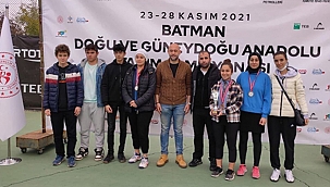 Kadın tenisçilerimiz üçüncü oldular