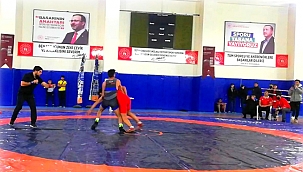 Okul sporları güreş müsabakaları sona erdi 