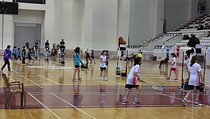 Badminton şampiyonası Elazığ'da