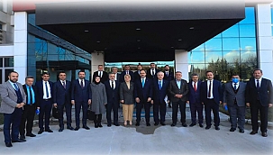 Başkan Yıldırım'dan Gençlik ve Spor Bakanı Kasapoğlu'na teşekkür