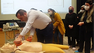 FÜ'si hastanesinde sağlık çalışanlarına eğitim verildi