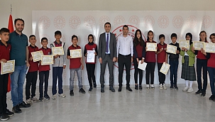 Öğrenciler toplam 790 fidan dikti