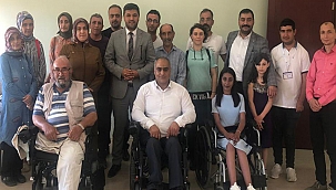 Biz ayırım yapmadan tüm kesimlerle kucaklamak istiyoruz