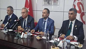 CHP Heyetiyle Ekonomi İstişare Toplantısı