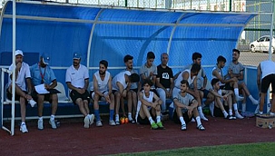 Mali kriz yolları ayırdı